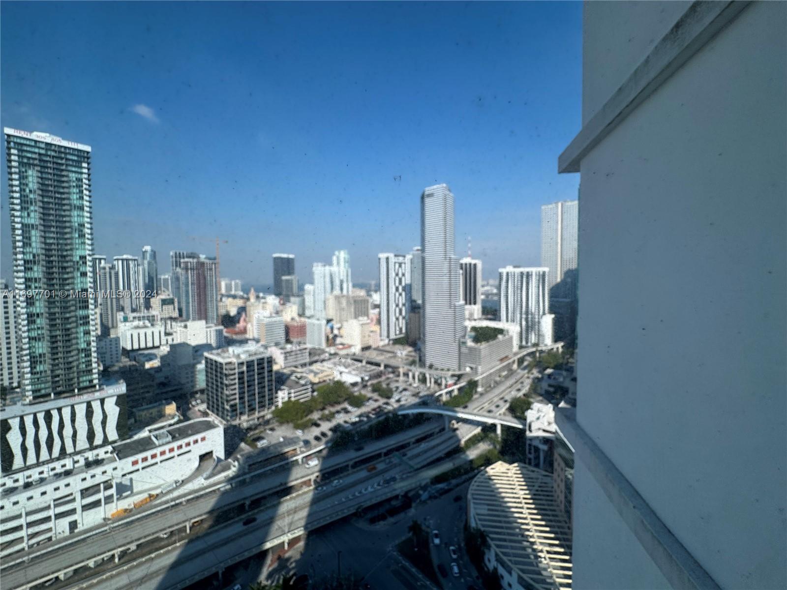 350 S Miami Ave #3309, Miami FL 33130