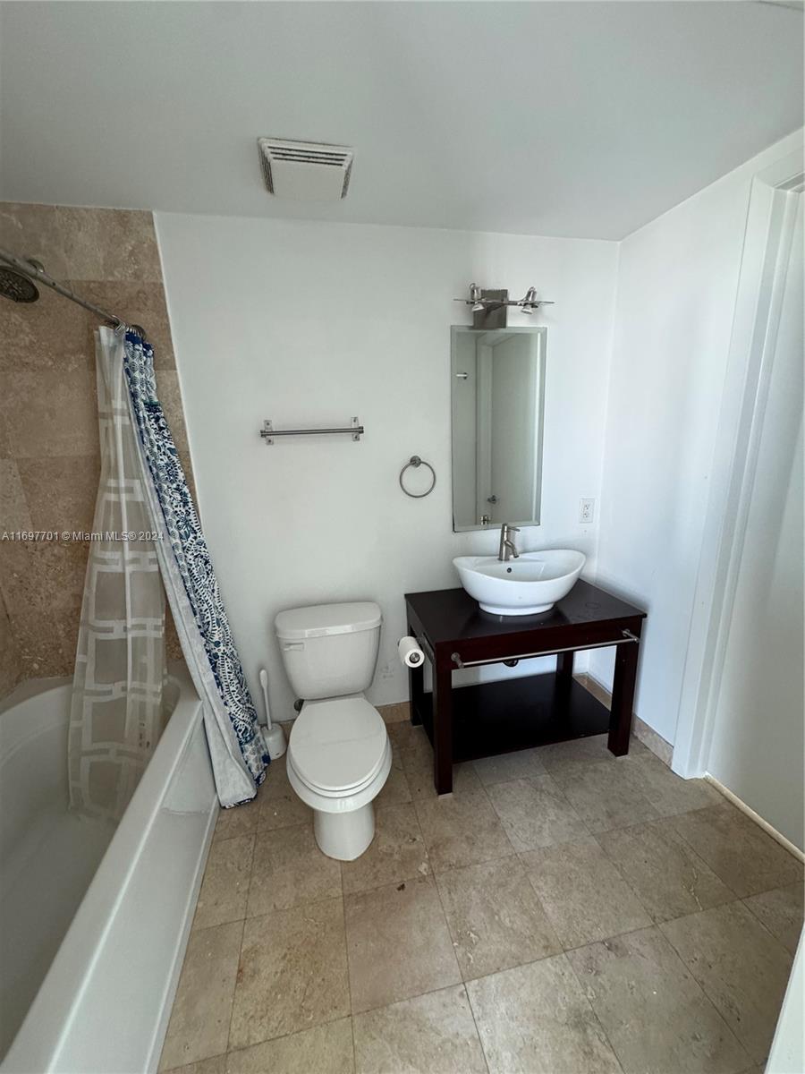 350 S Miami Ave #3309, Miami FL 33130