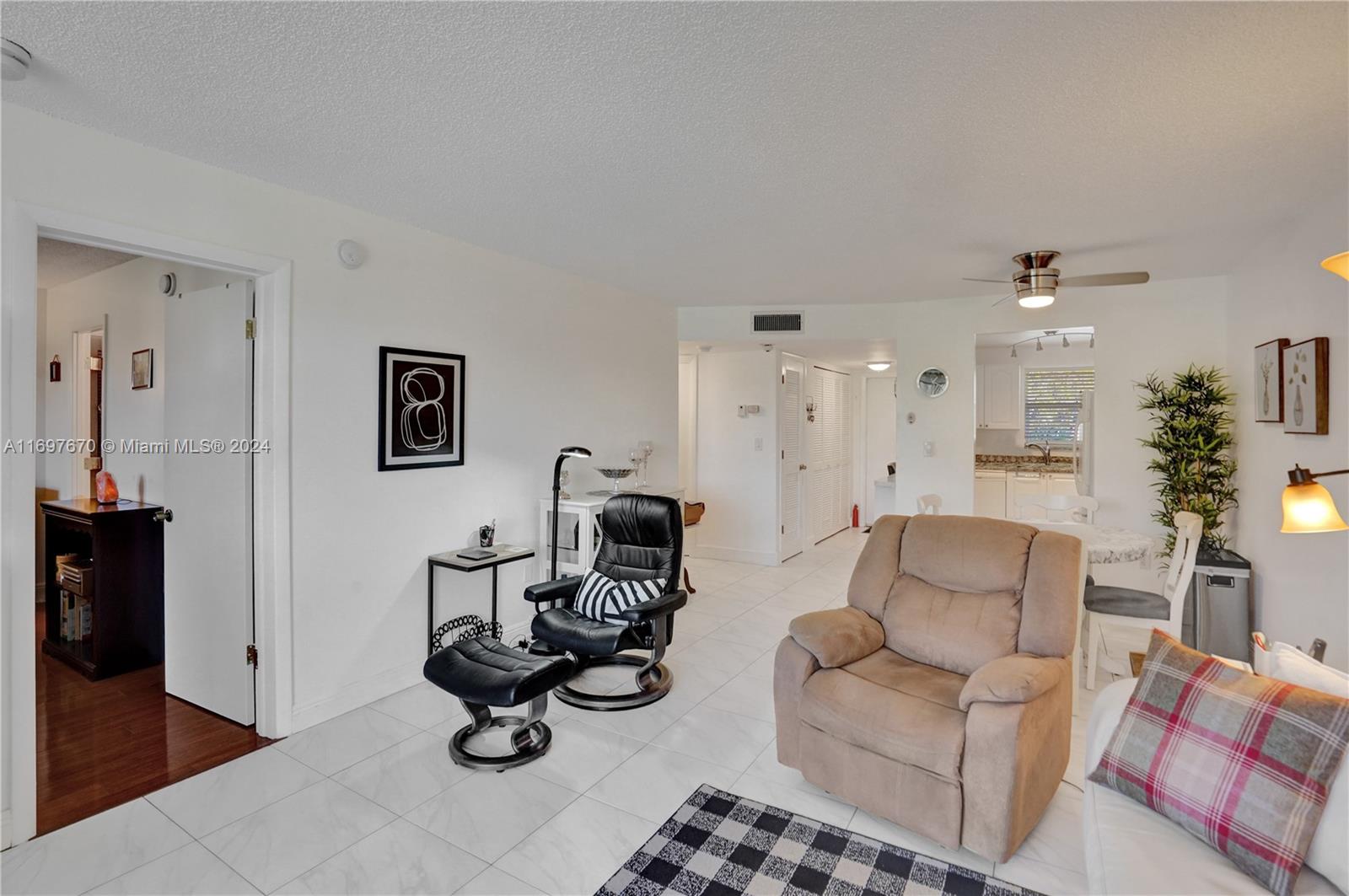 2801 N Pine Island Rd #204, Sunrise, Florida image 5