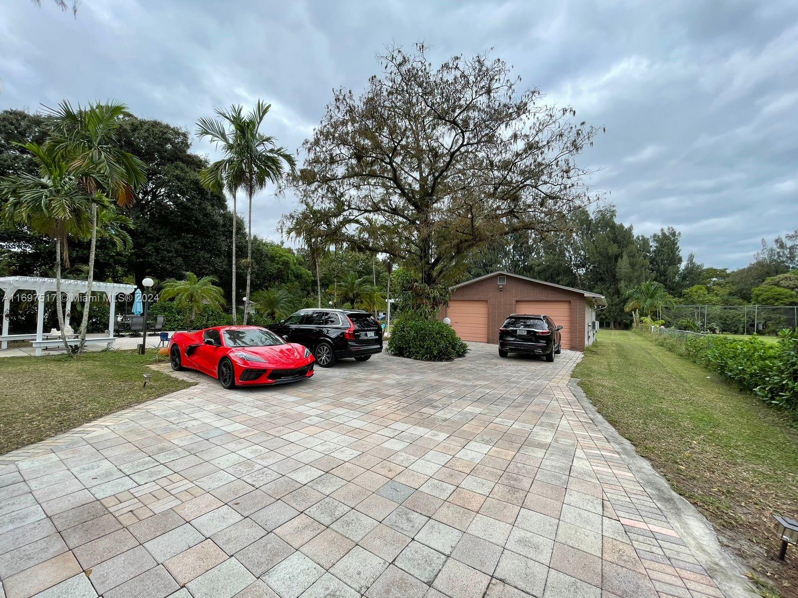 5461 W Broward Blvd, Plantation, Florida image 5