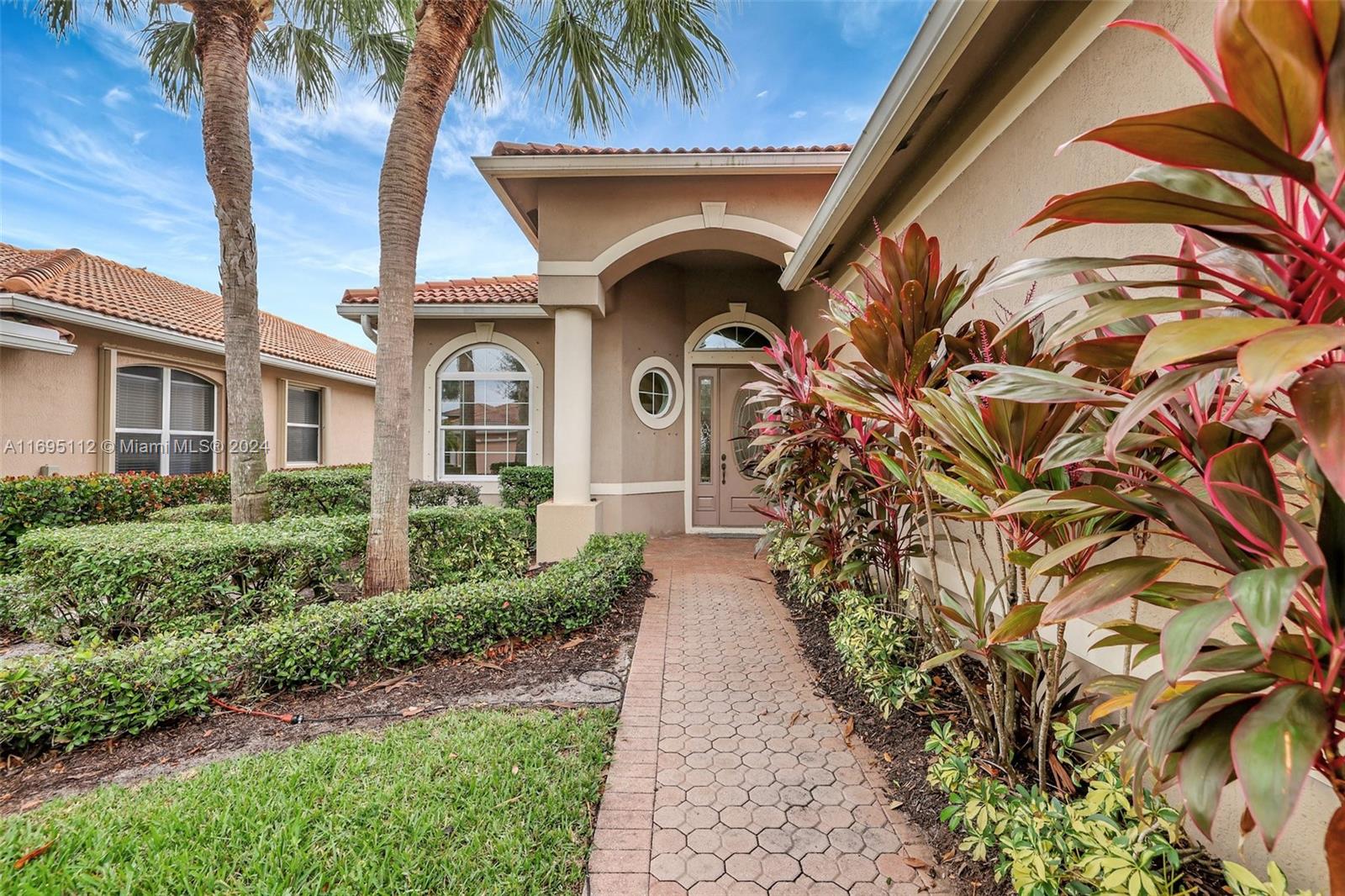 9212 Short Chip Cir, Port Saint Lucie, Florida image 1