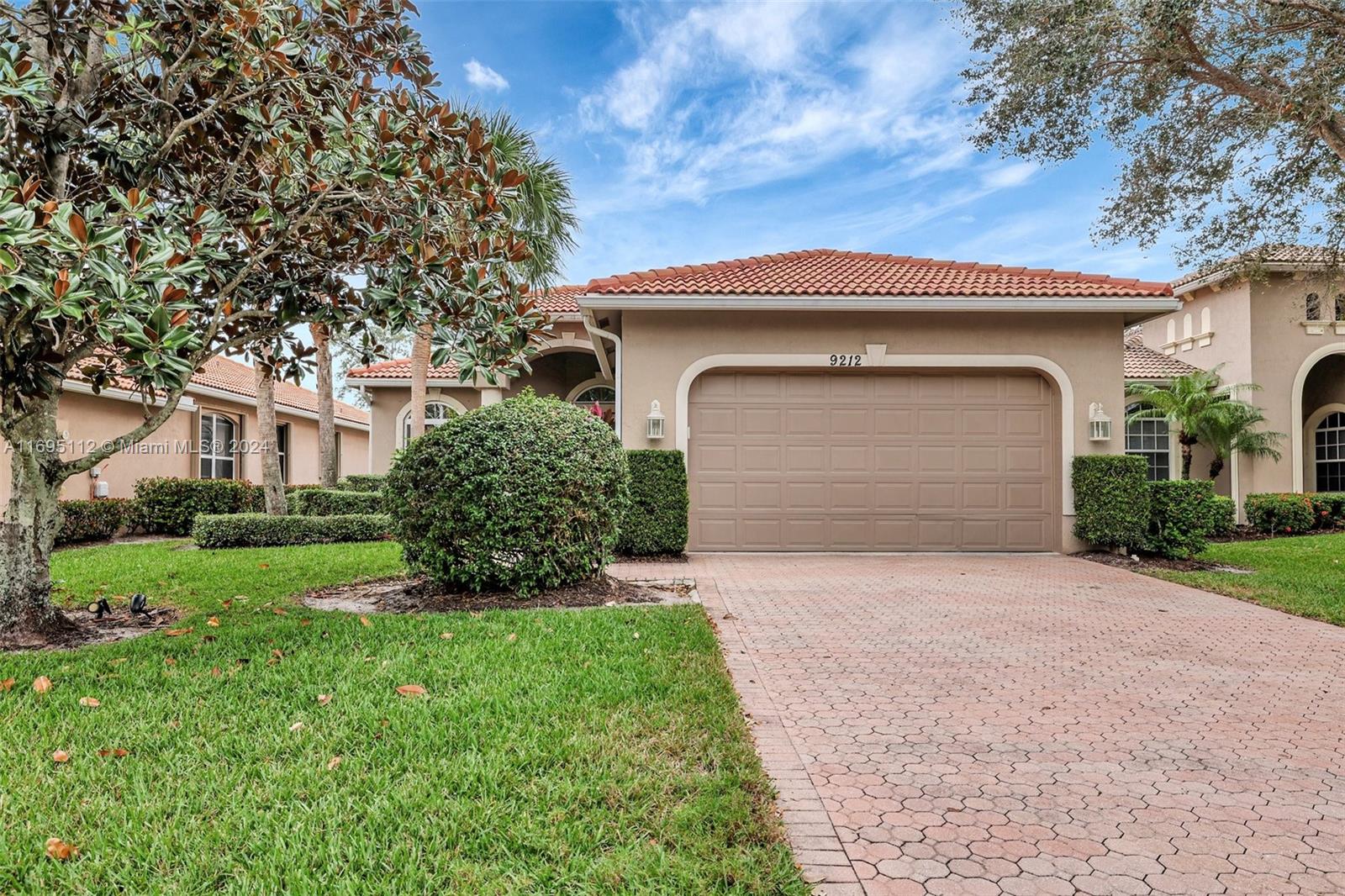 9212 Short Chip Cir, Port Saint Lucie, Florida image 2