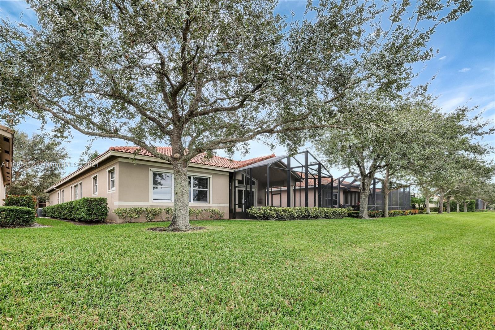 9212 Short Chip Cir, Port Saint Lucie, Florida image 8