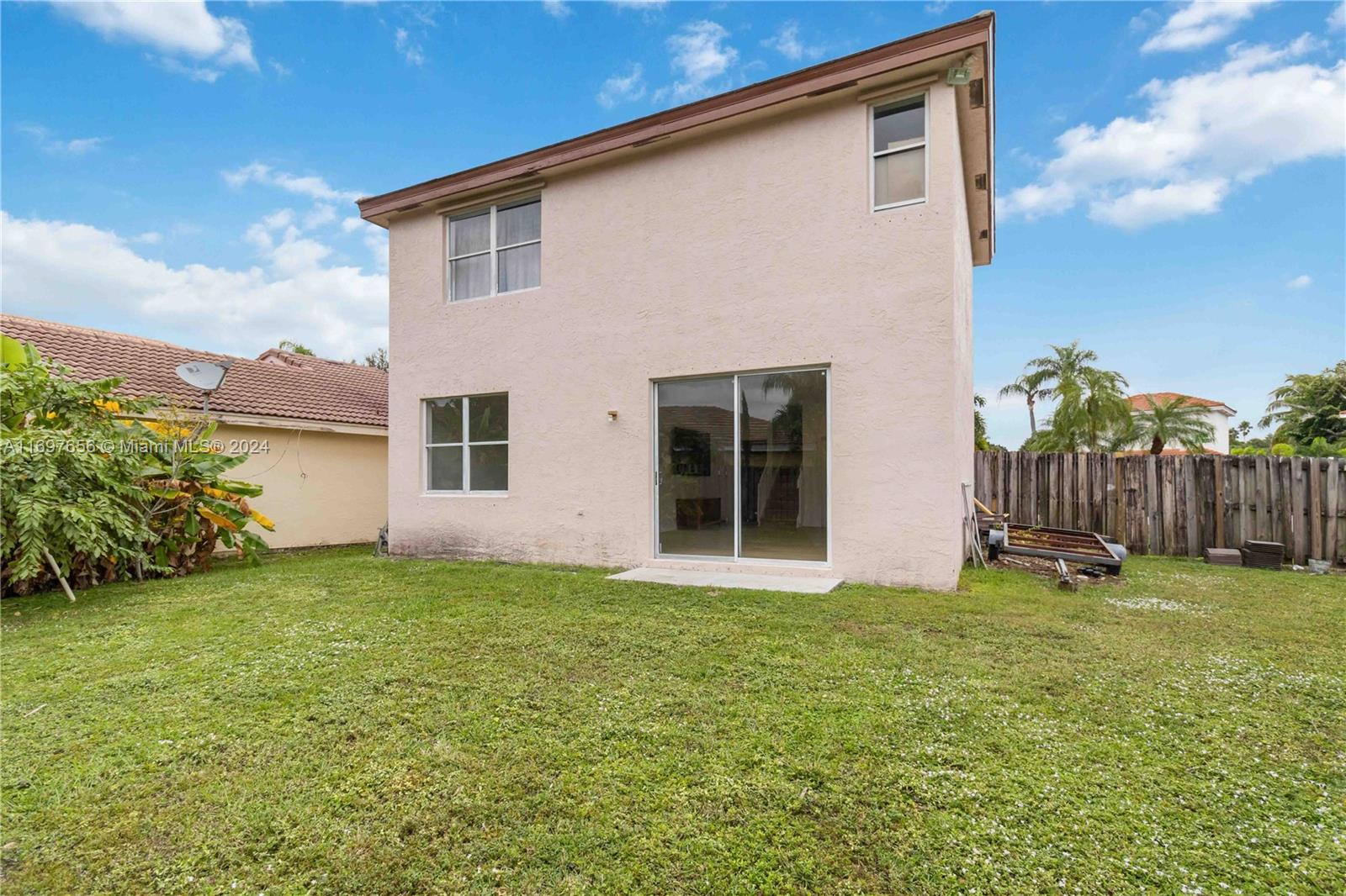 17797 SW 28th St, Miramar, Florida image 32