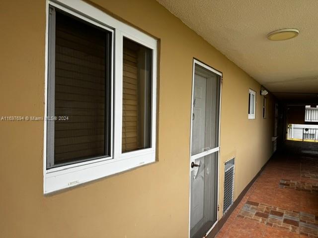 160 Royal Palm Rd #214, Hialeah Gardens, Florida image 23