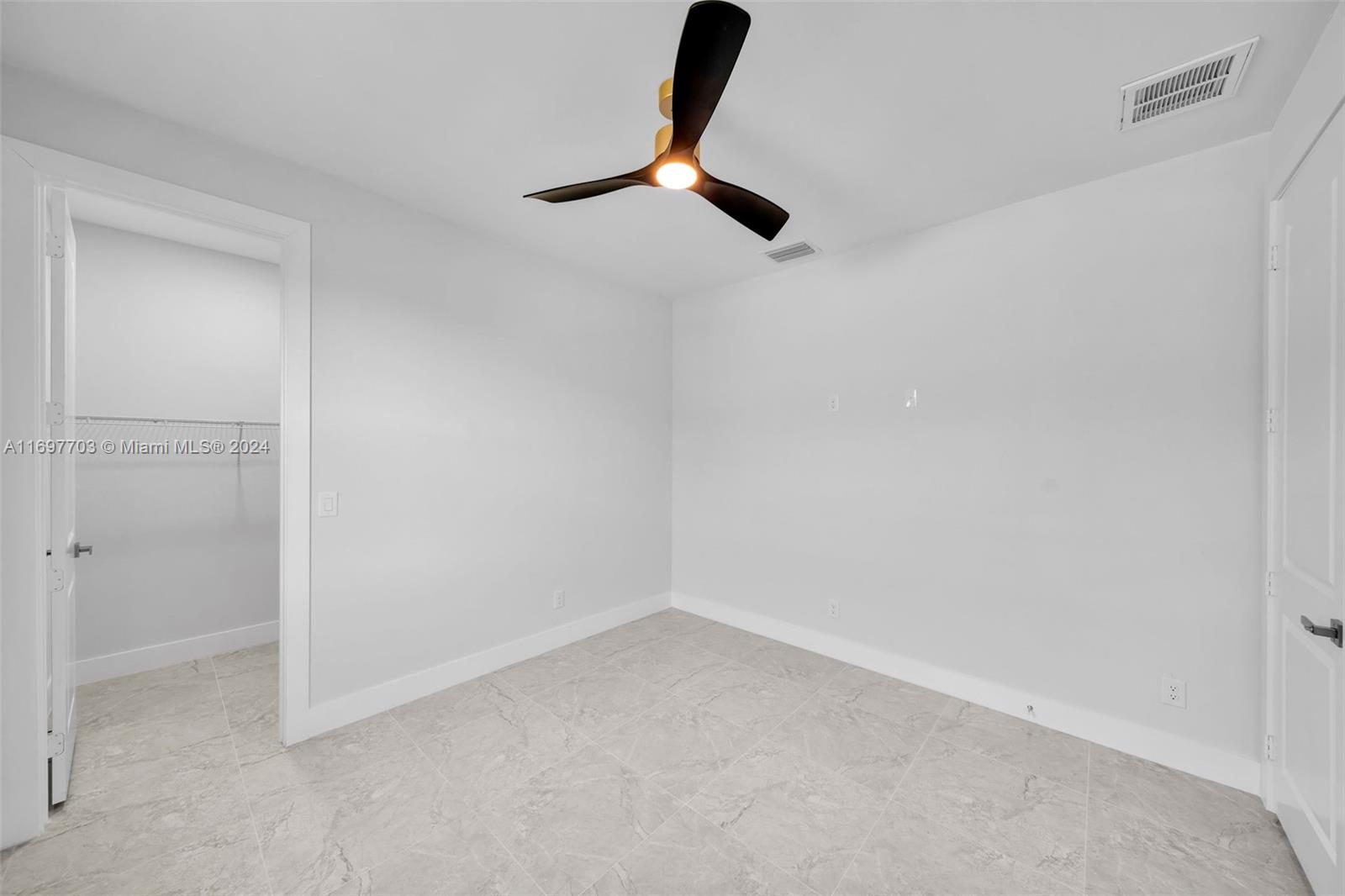 6801 Collins Ave #709, Miami Beach, Florida image 31