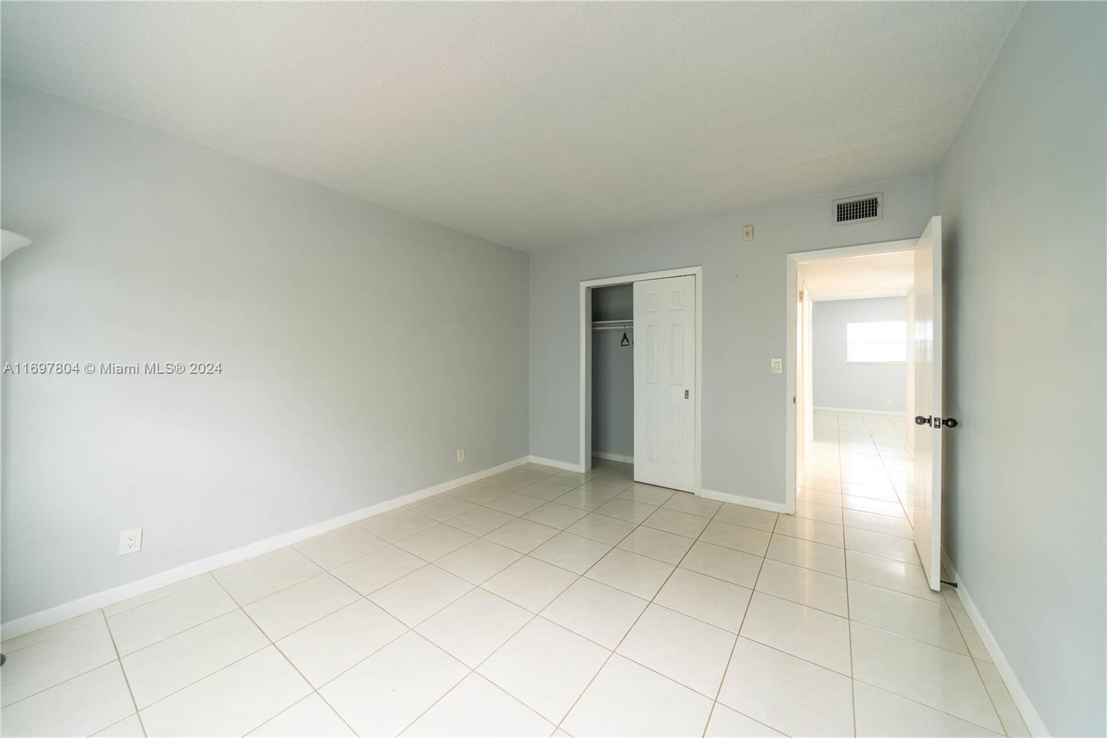 1400 NE 57th St #205, Fort Lauderdale, Florida image 23