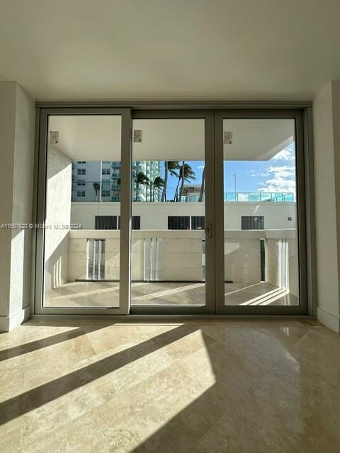 800 West Ave #510, Miami Beach, Florida image 2