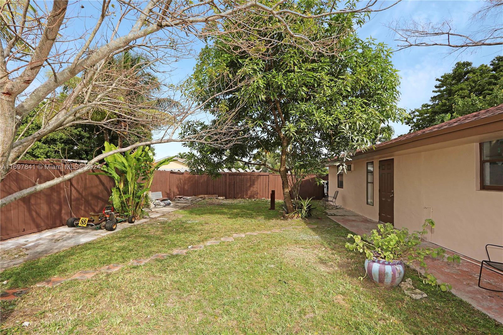 Listing Photo 29