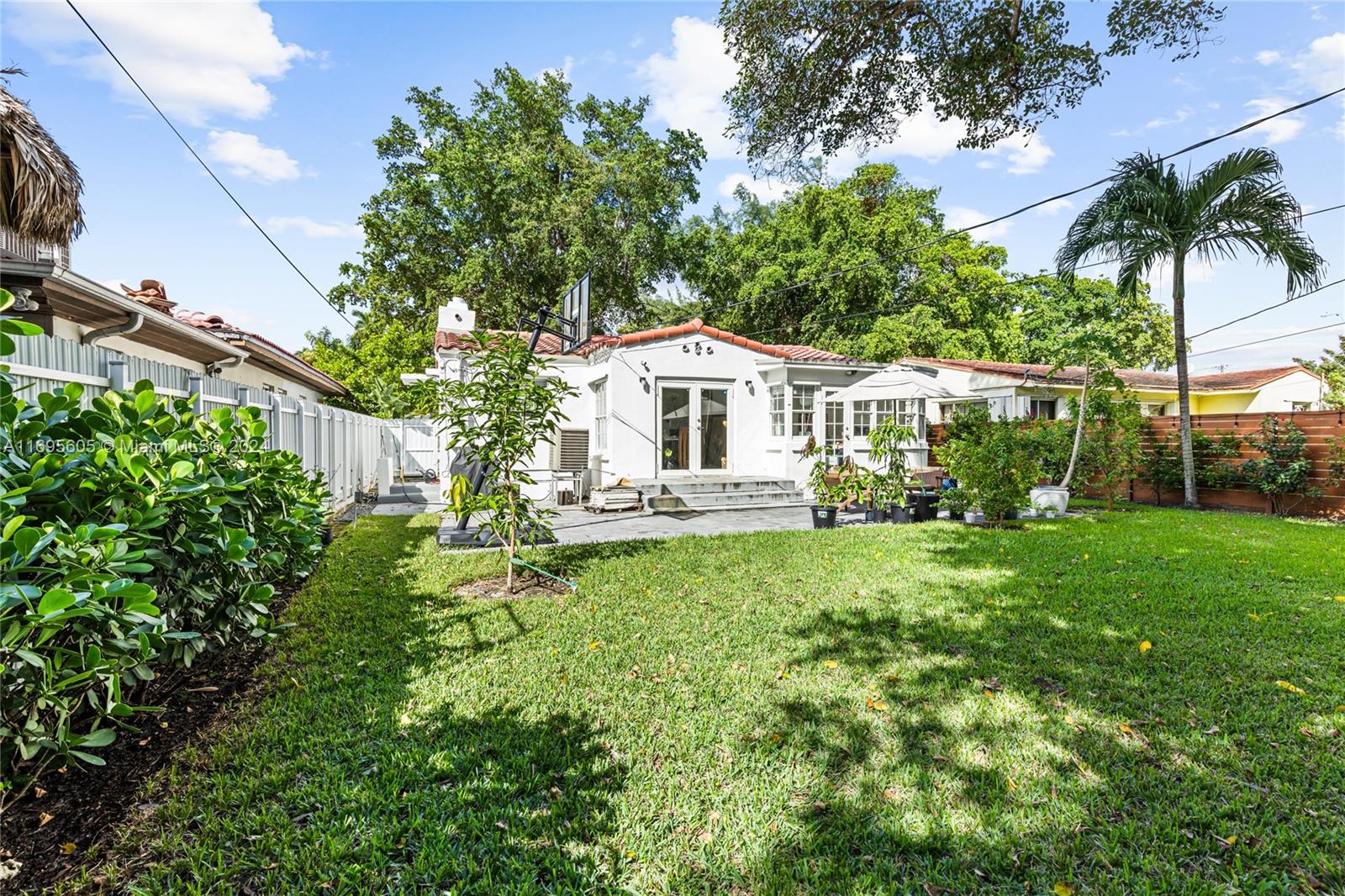 1340 Normandy Dr, Miami Beach, Florida image 31