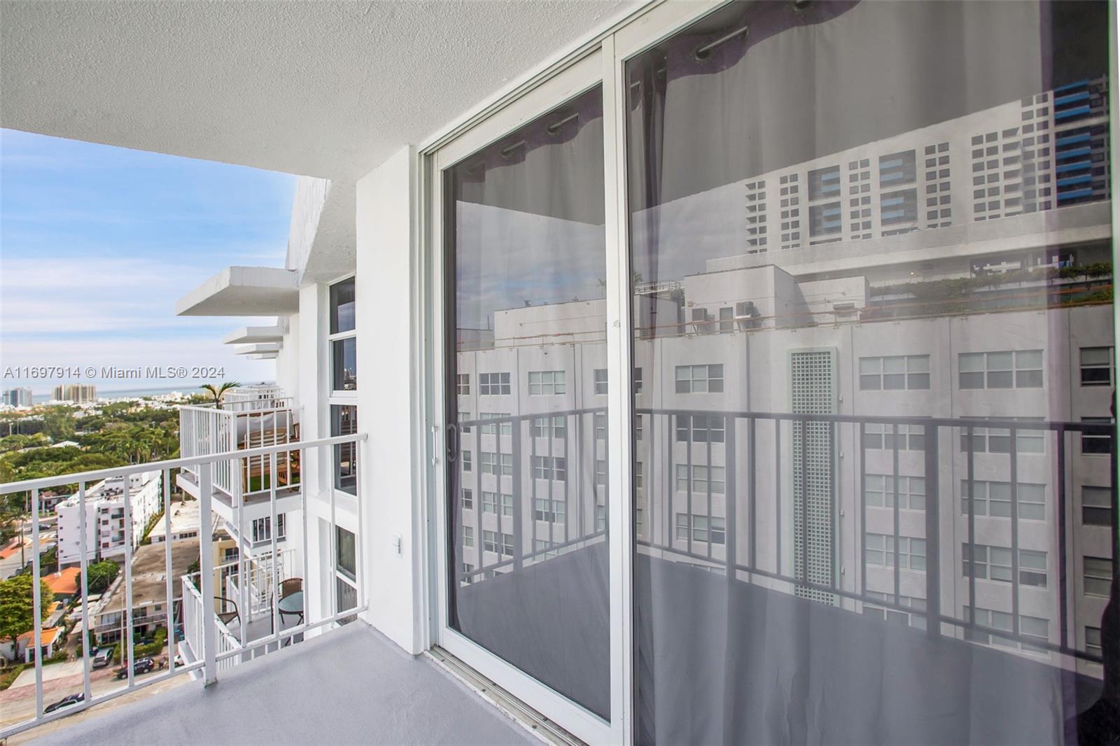 1228 West Ave #1504, Miami Beach, Florida image 31