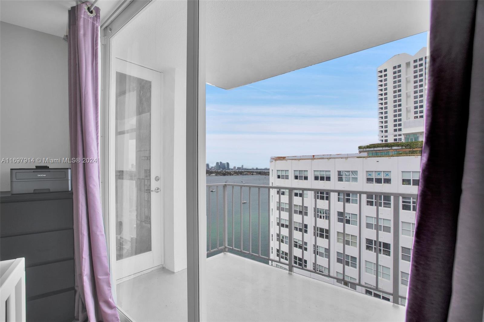 1228 West Ave #1504, Miami Beach, Florida image 33