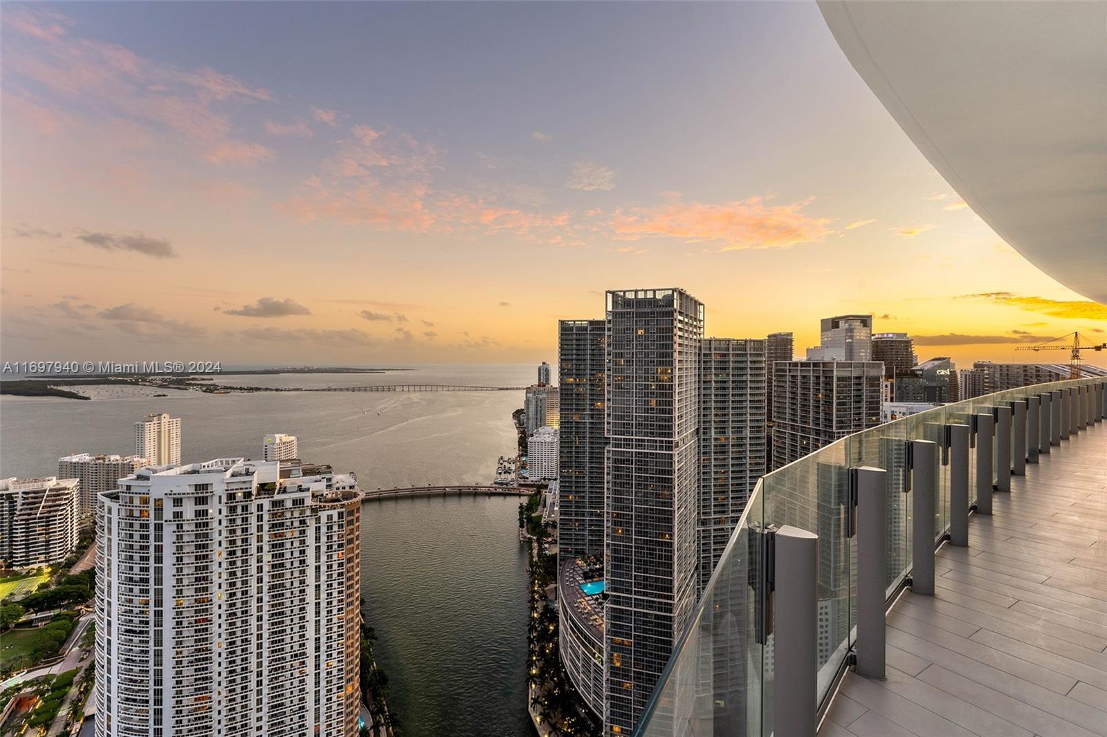 300 Biscayne Blvd Way #4801, Miami, Florida image 8