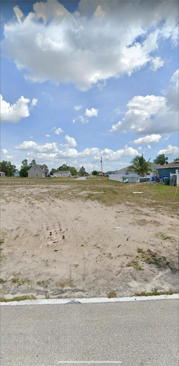 328 Wilmington Pkwy, Cape Coral, Florida image 2