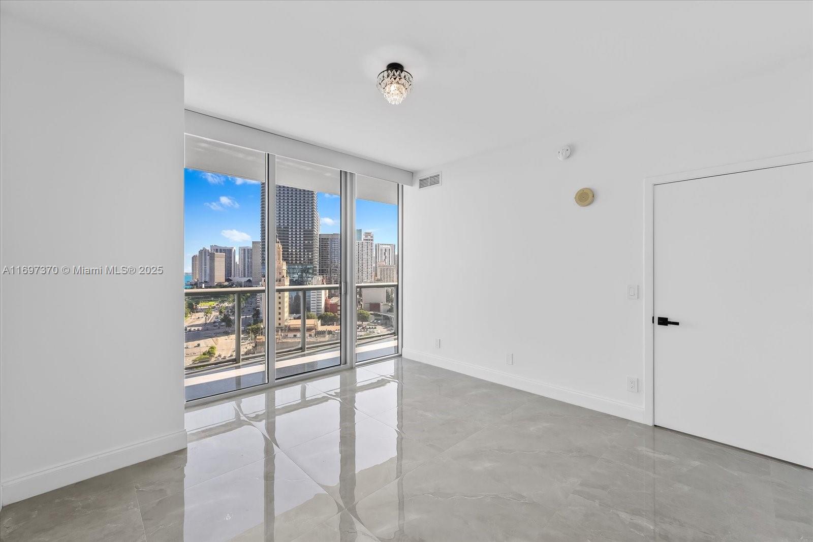 888 Biscayne Blvd #1804, Miami FL 33132