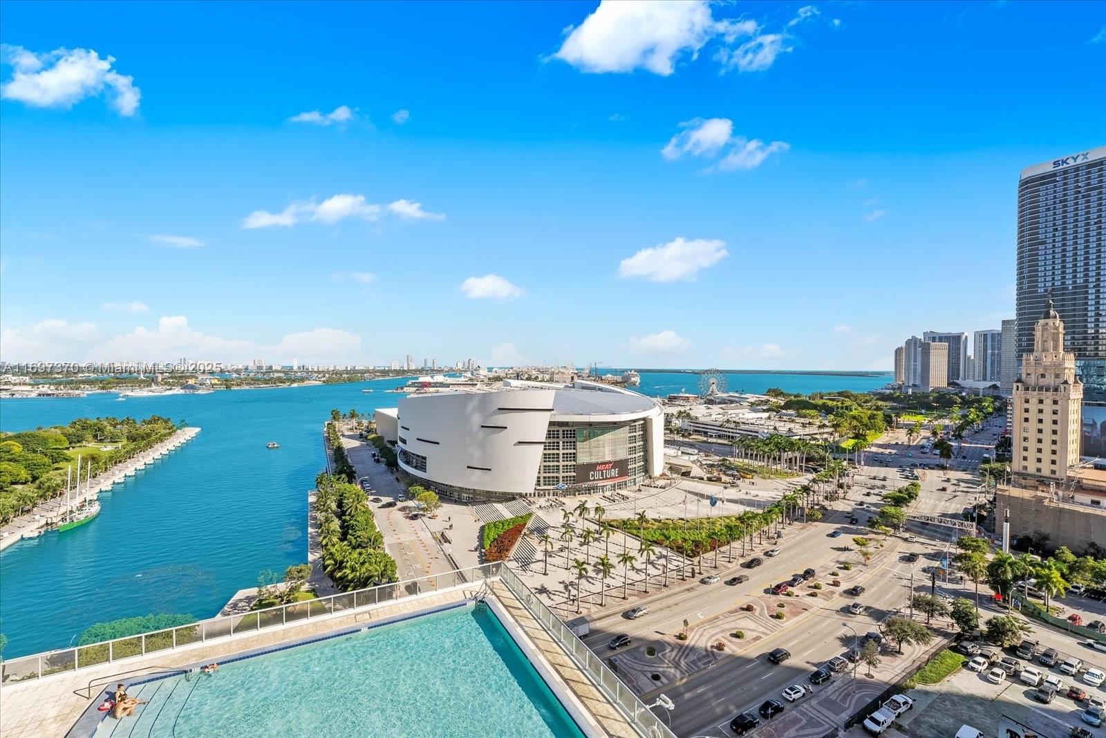 888 Biscayne Blvd #1804, Miami FL 33132