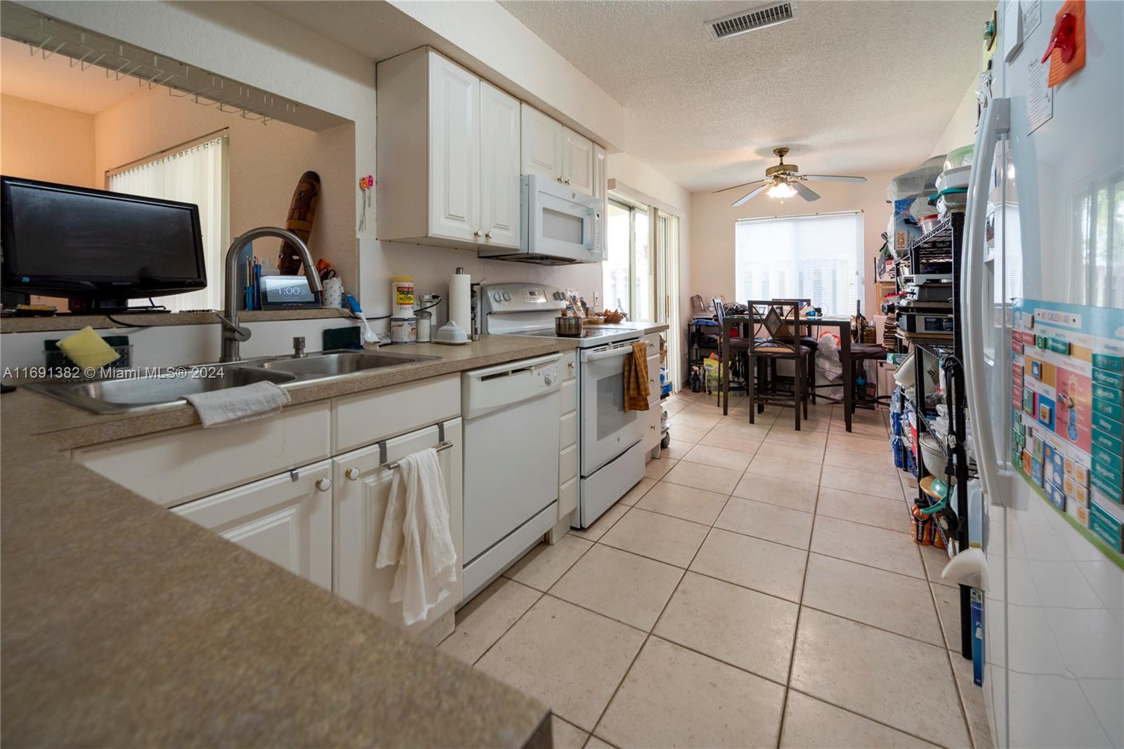 12021 NW 31st Pl, Sunrise, Florida image 15