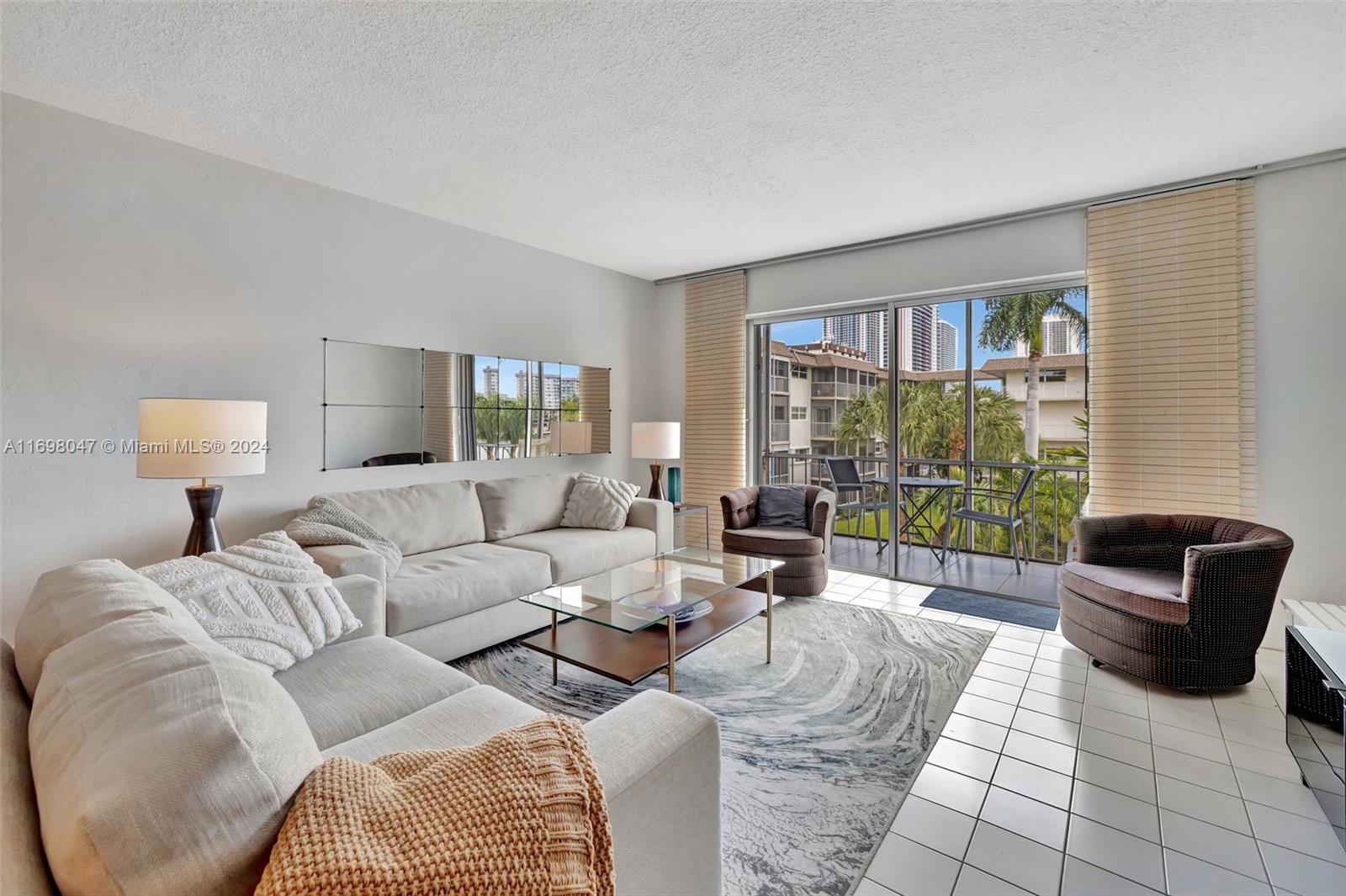 2200 Diana Dr #317, Hallandale Beach, Florida image 15