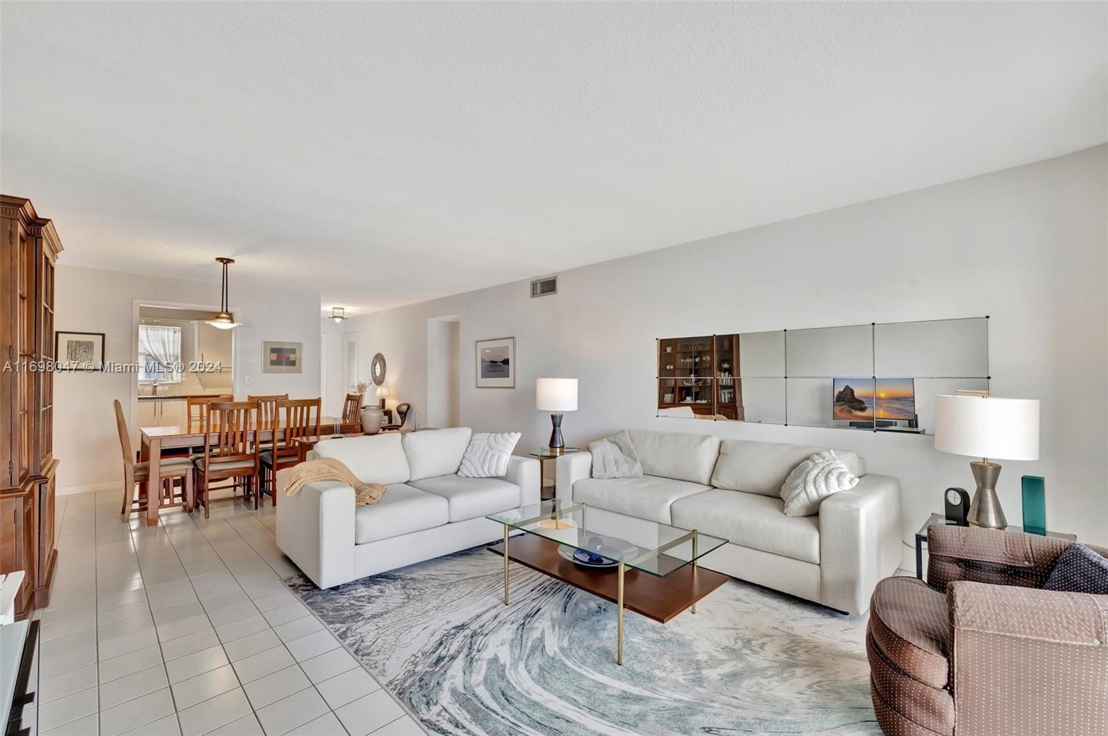 2200 Diana Dr #317, Hallandale Beach, Florida image 17