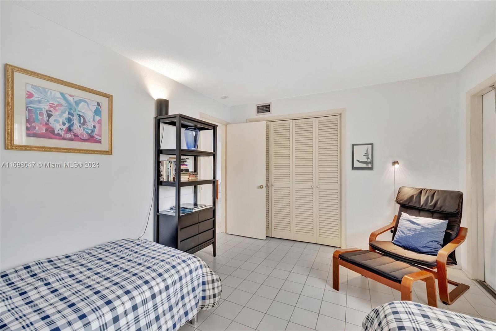 2200 Diana Dr #317, Hallandale Beach, Florida image 34