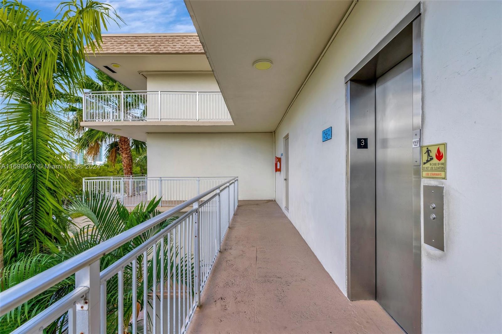 2200 Diana Dr #317, Hallandale Beach, Florida image 39