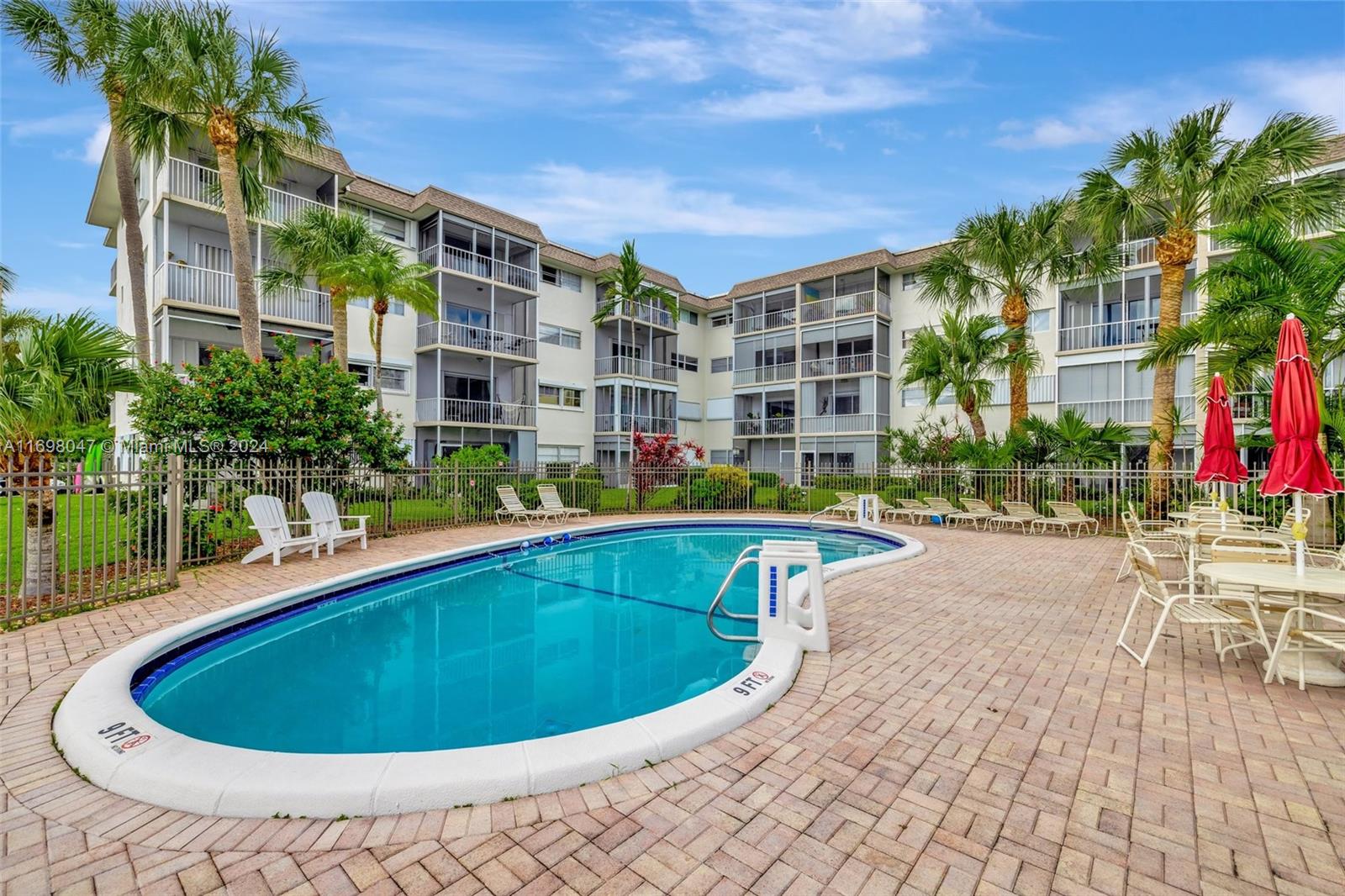 2200 Diana Dr #317, Hallandale Beach, Florida image 41