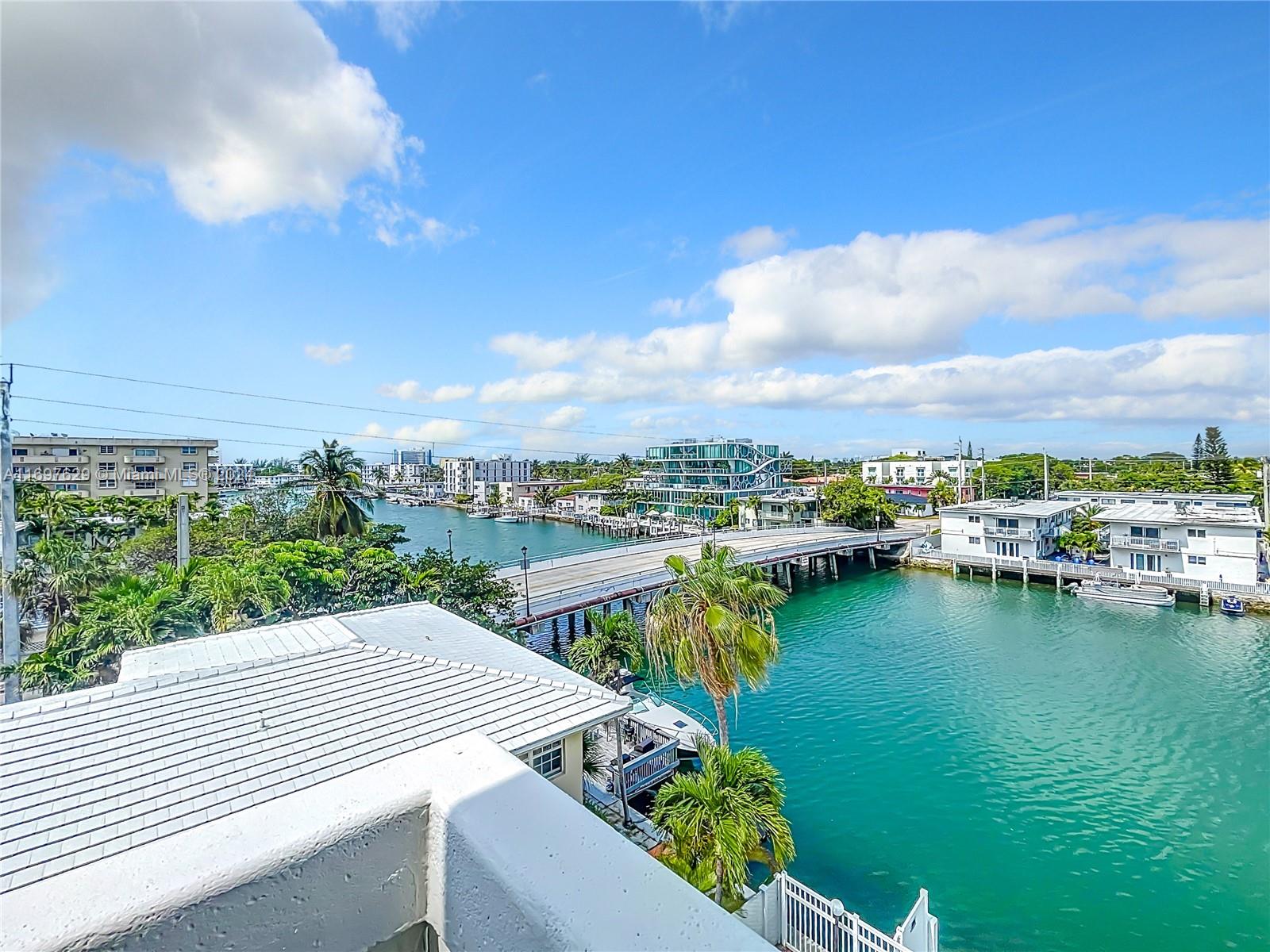 Residential, Miami Beach, Florida image 23