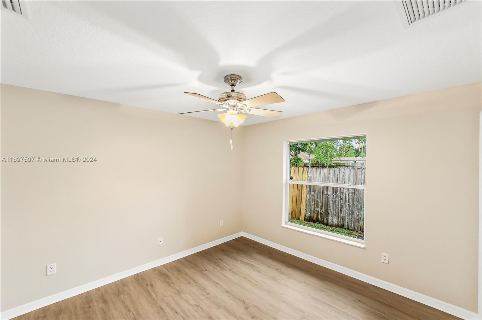 614 SW Twig Ave, Port Saint Lucie, Florida image 22