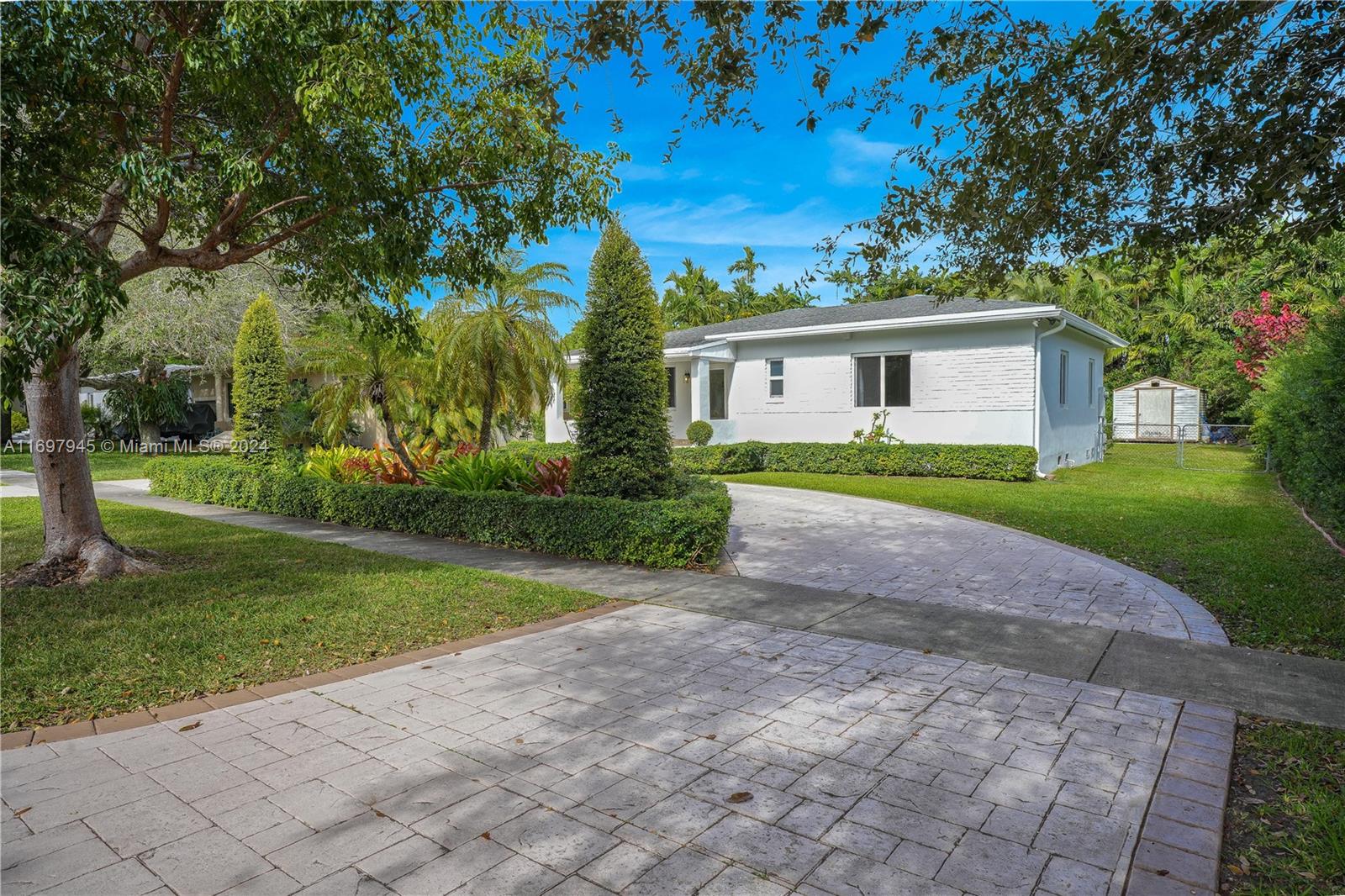 1151 Falcon Ave, Miami Springs, Florida image 8