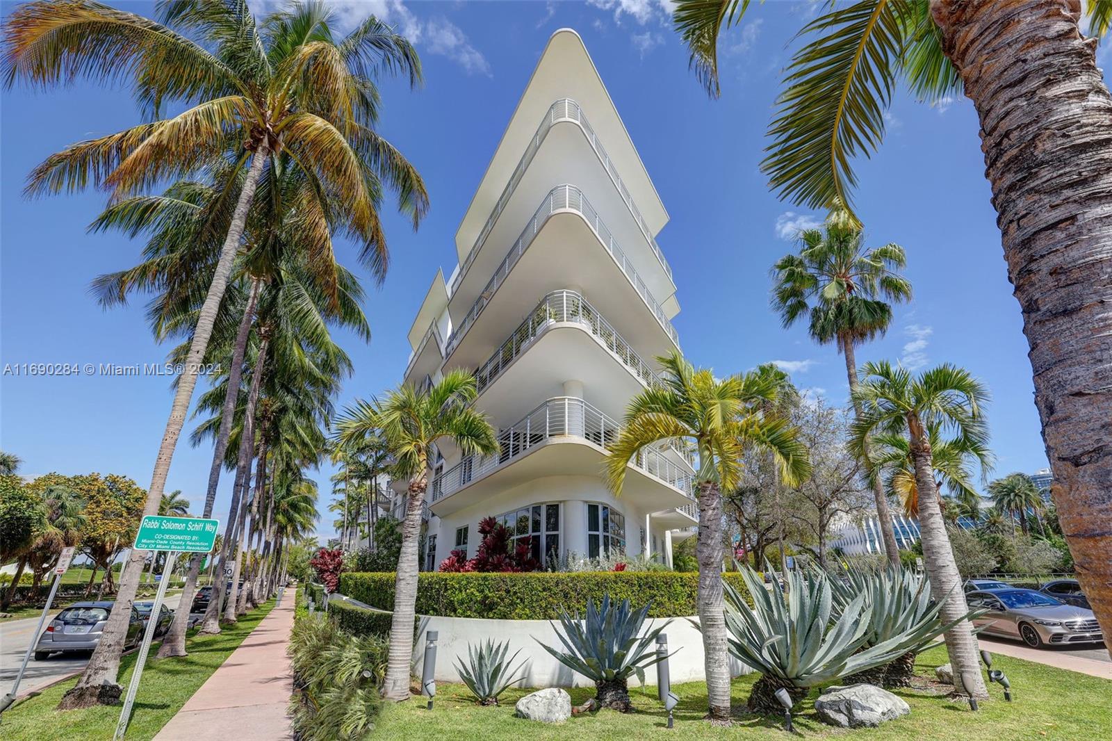 2001 Meridian Ave, Miami Beach, Florida image 1