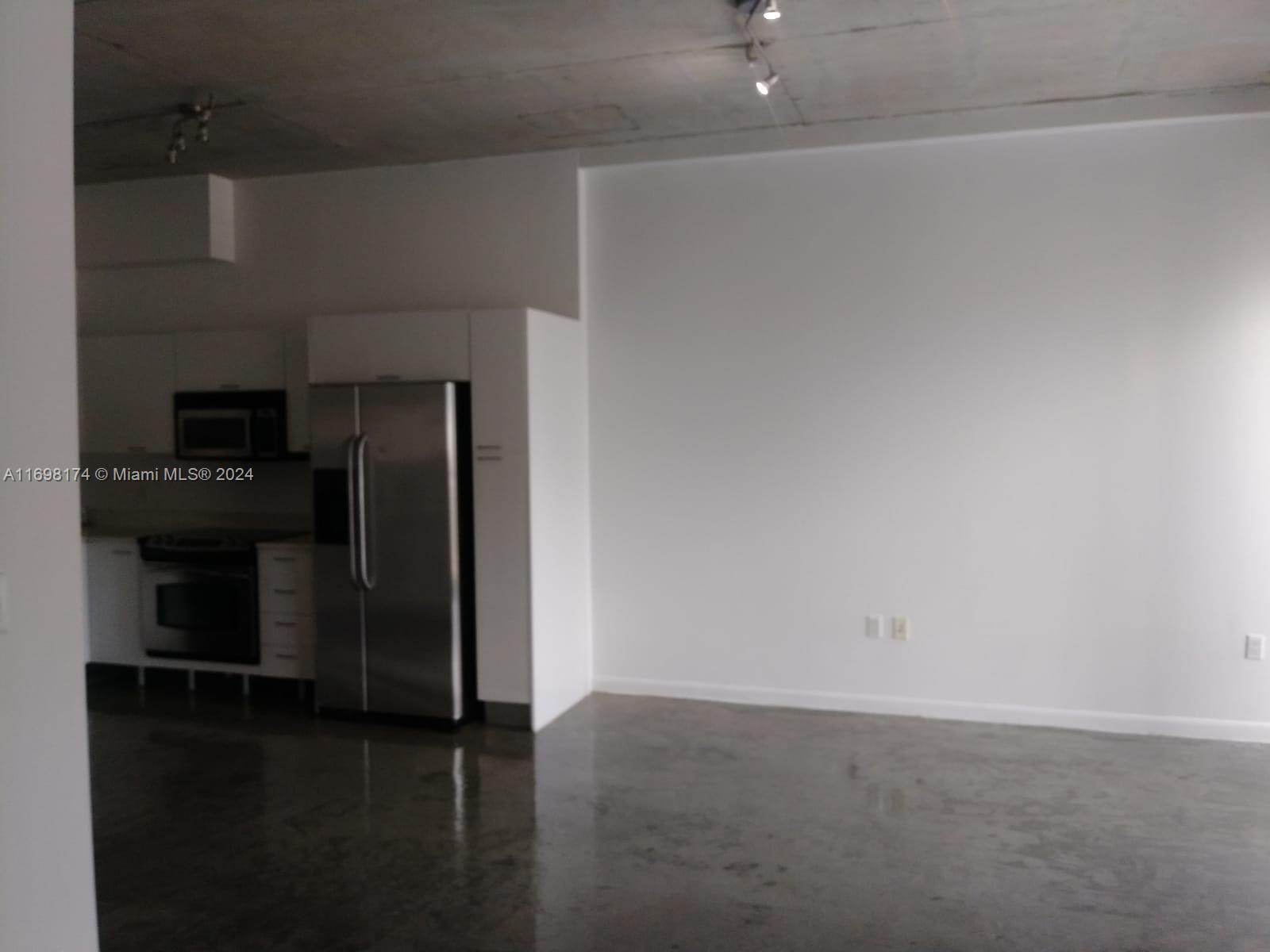 133 NE 2nd Ave #1615, Miami FL 33132