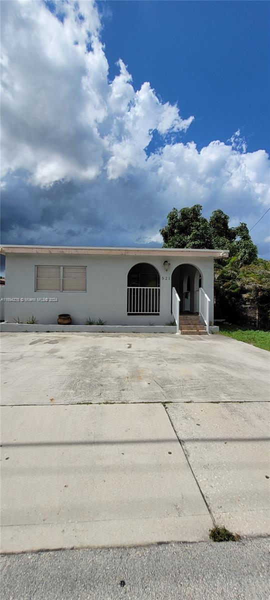 521 E 41st St, Hialeah, Florida image 2