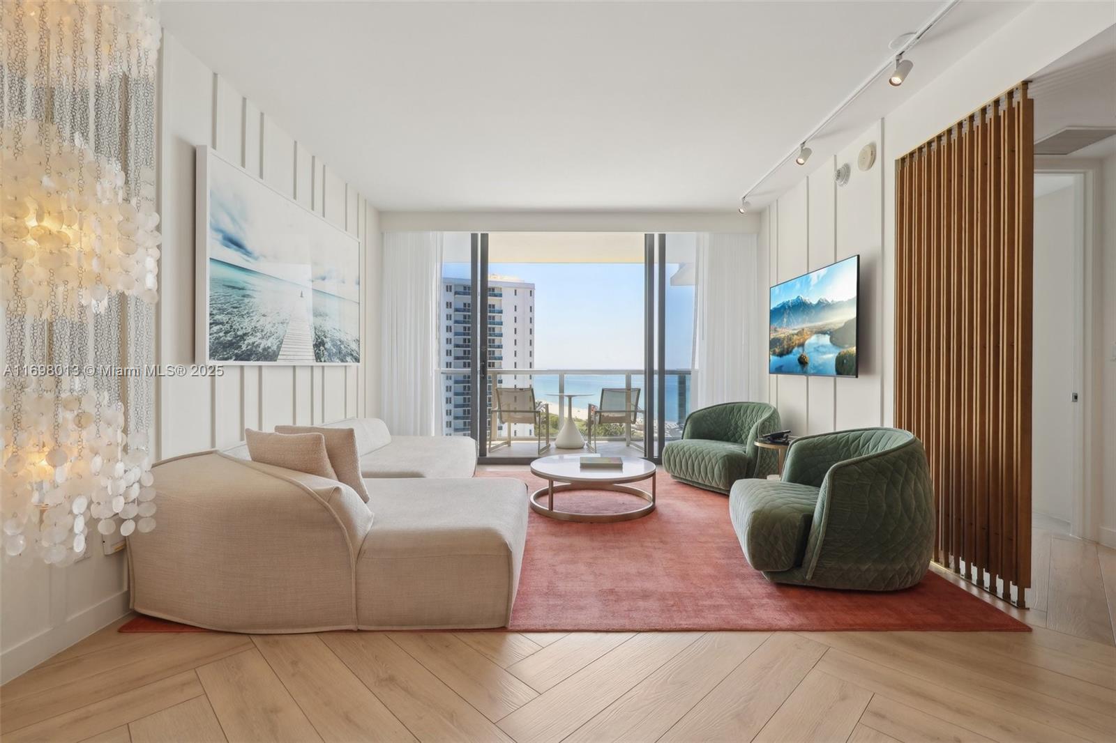 Condo for Sale in Miami Beach, FL