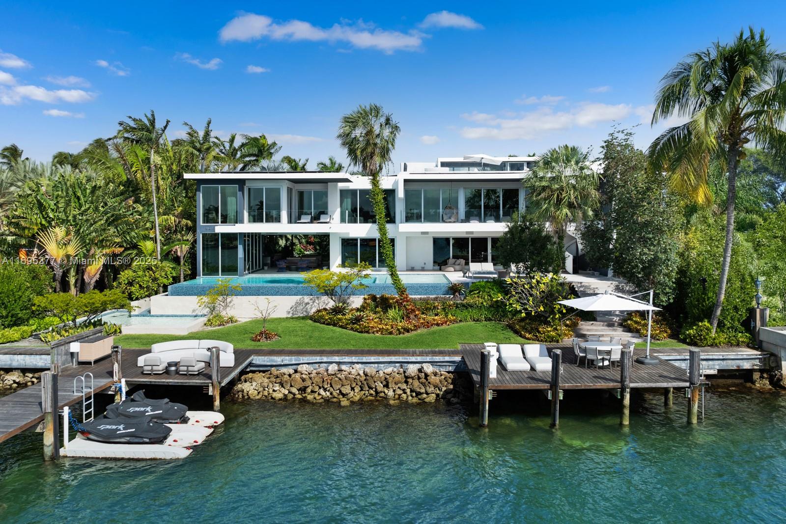 370 Hibiscus Dr, Miami Beach, Florida 33139