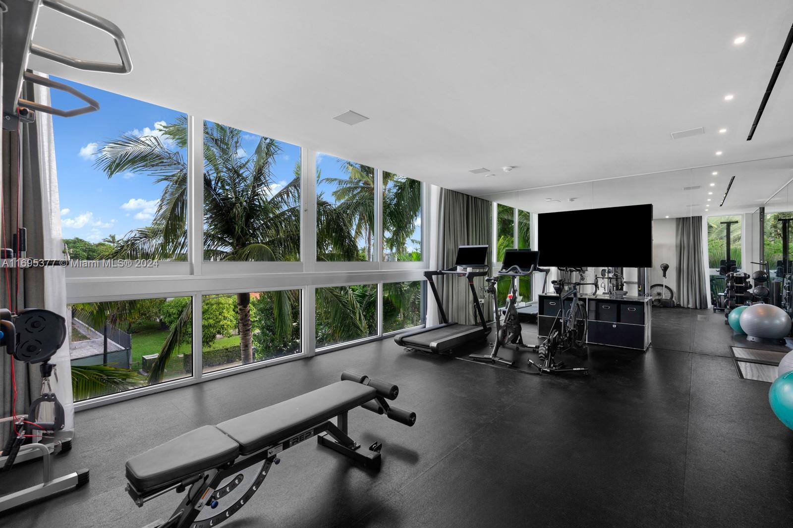 370 S Hibiscus Dr, Miami Beach, Florida image 31