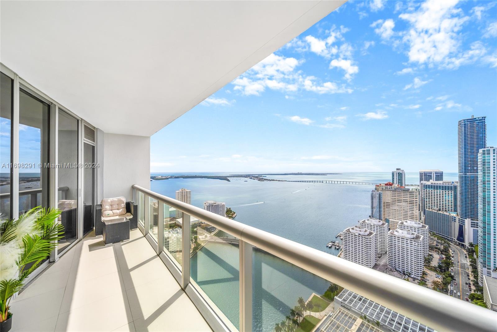 495 Brickell Ave #4909, Miami FL 33131