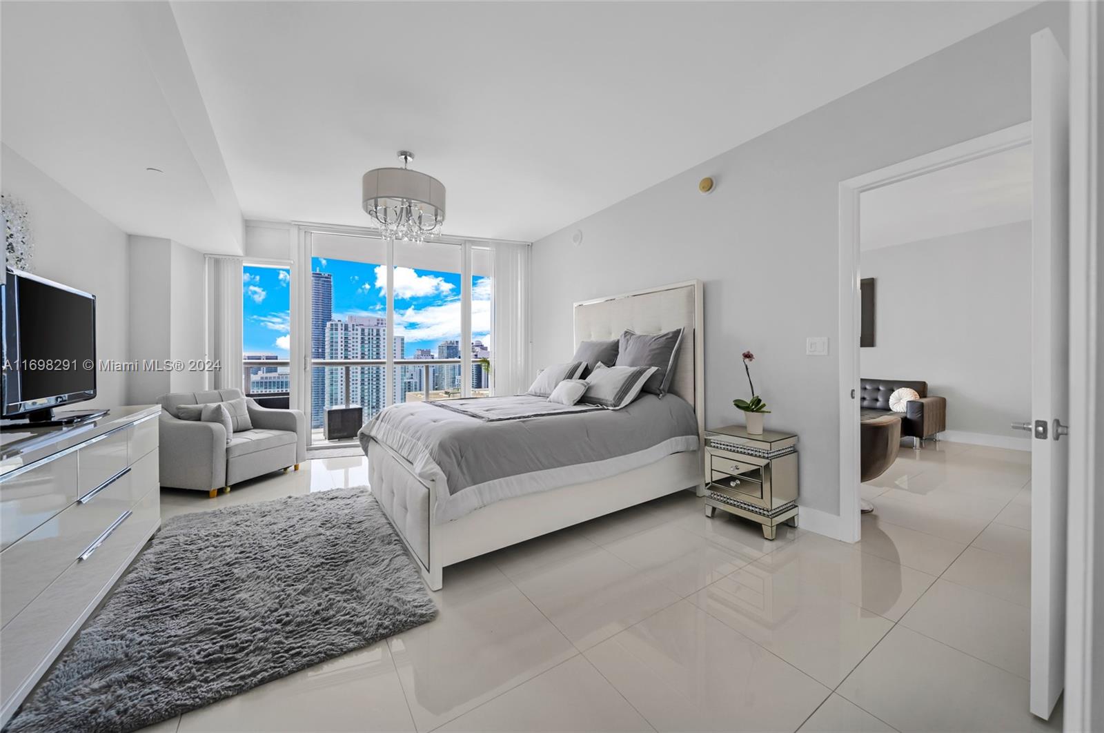 495 Brickell Ave #4909, Miami FL 33131