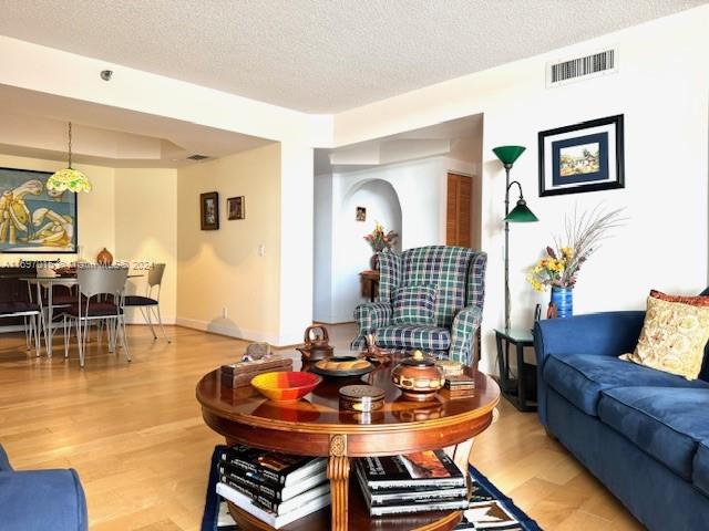 3610 Yacht Club Dr #208, Aventura, Florida image 5