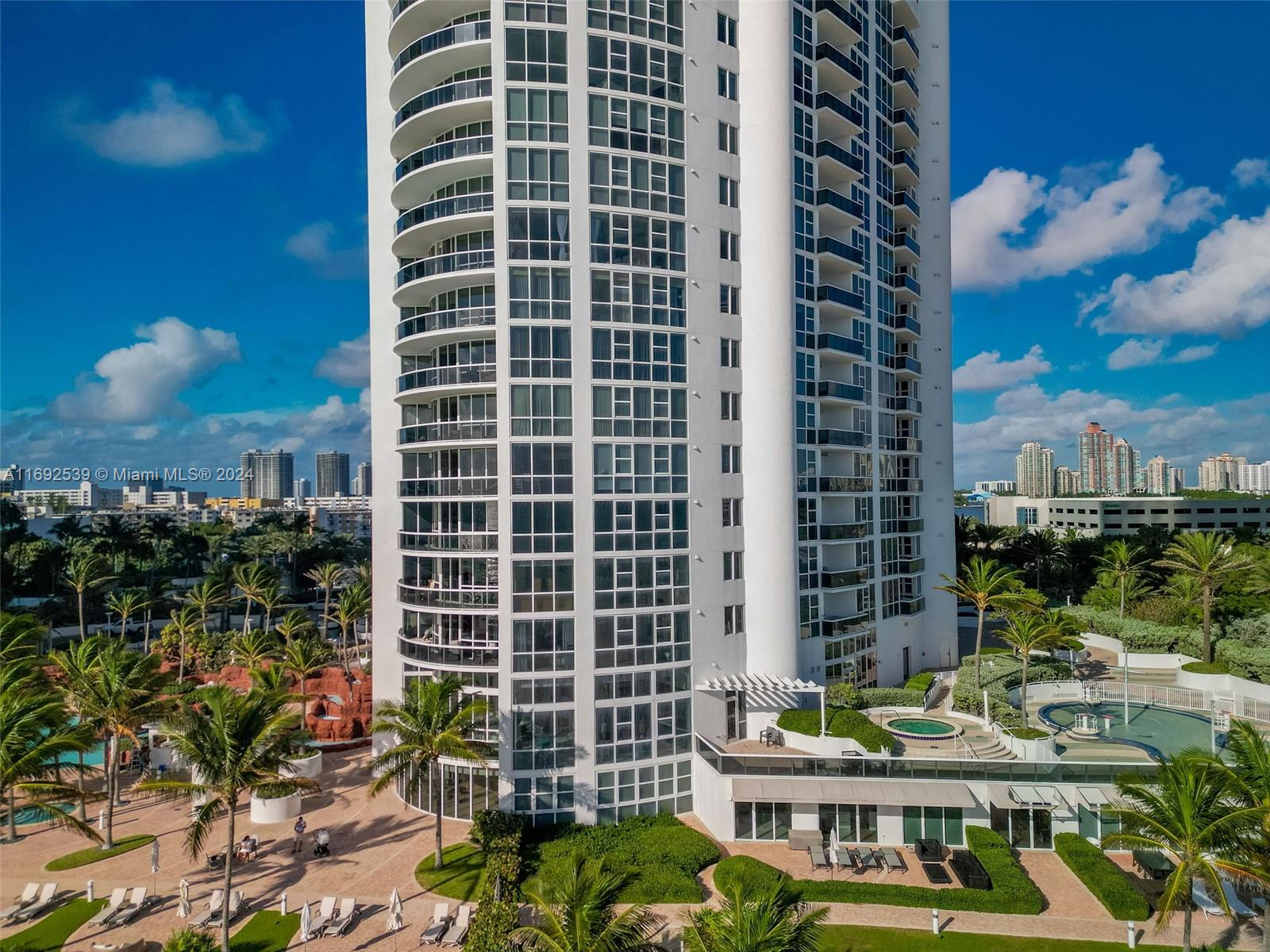 18201 Collins Ave #409, Sunny Isles Beach, Florida image 32