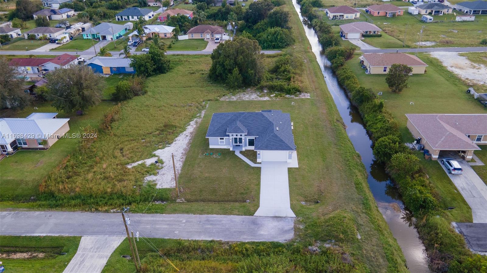 3919 9th St Sw, Lehigh Acres, Florida image 36