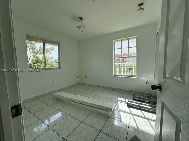 9 E 4th St #204, Hialeah, Florida image 5