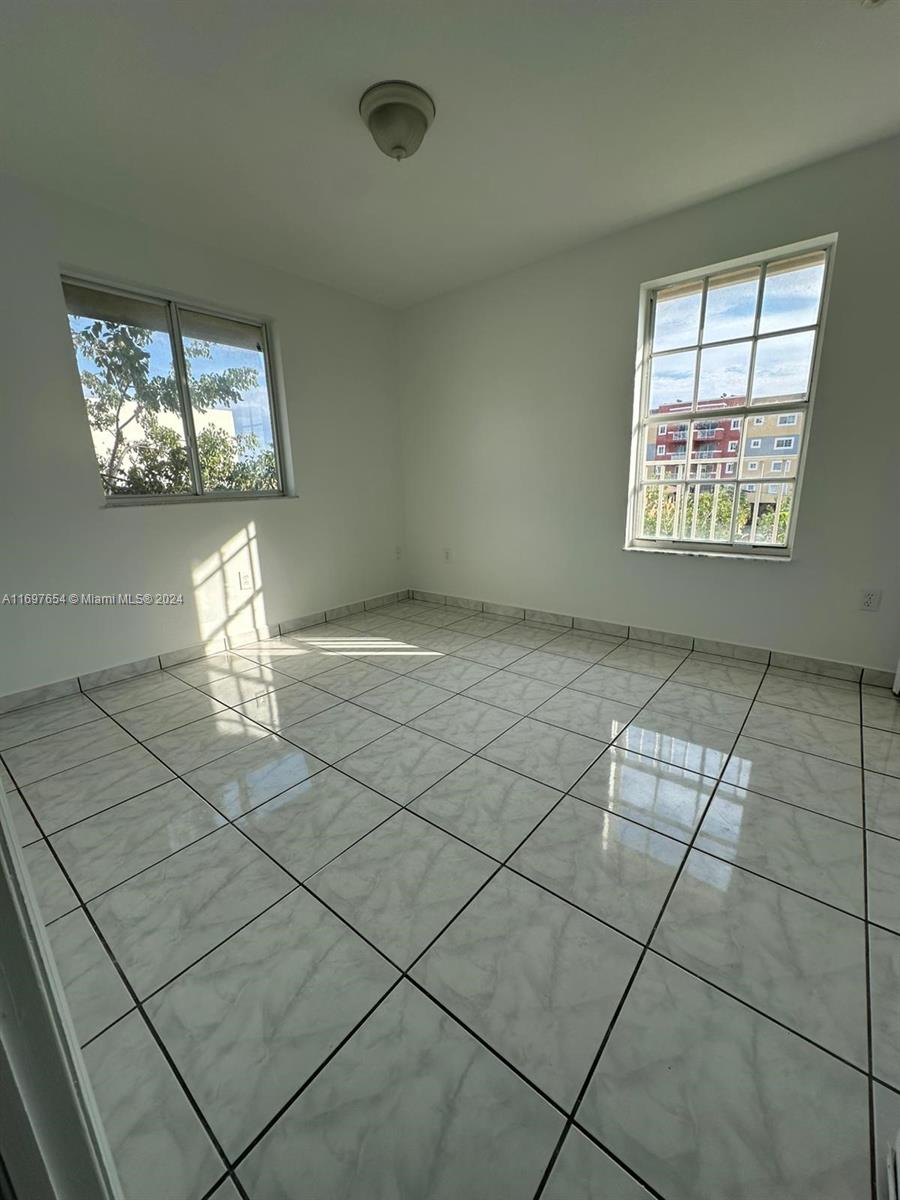 9 E 4th St #204, Hialeah, Florida image 7