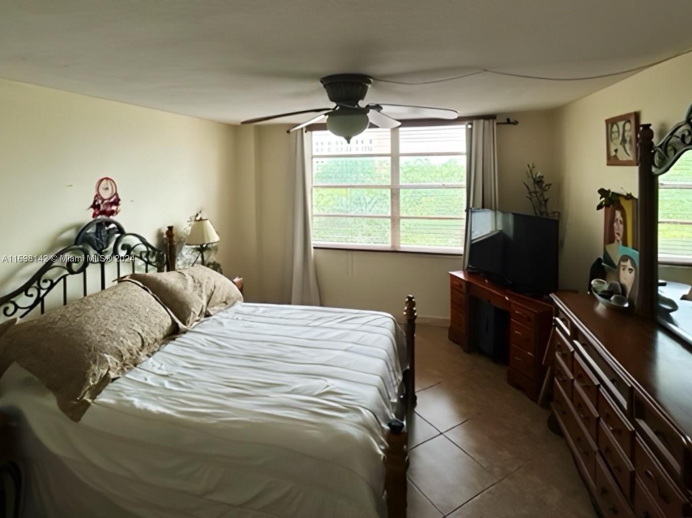 2780 NE 183rd St #515, Aventura, Florida image 18