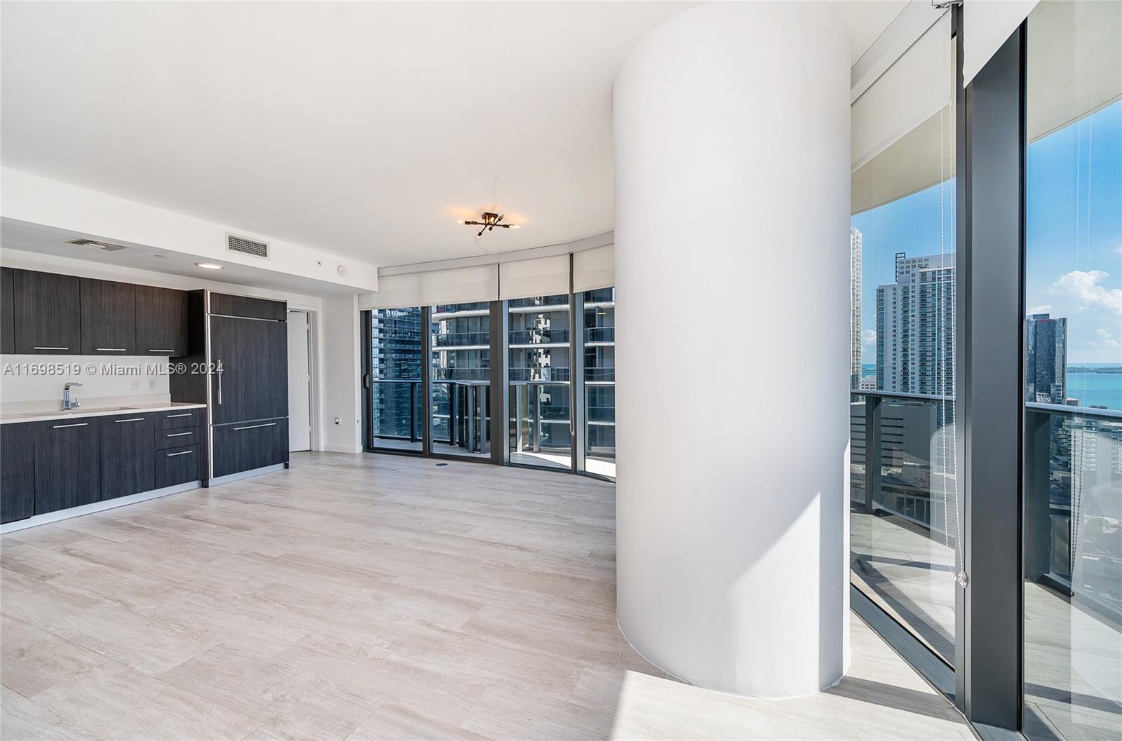 55 SW 9th St #2303, Miami FL 33130