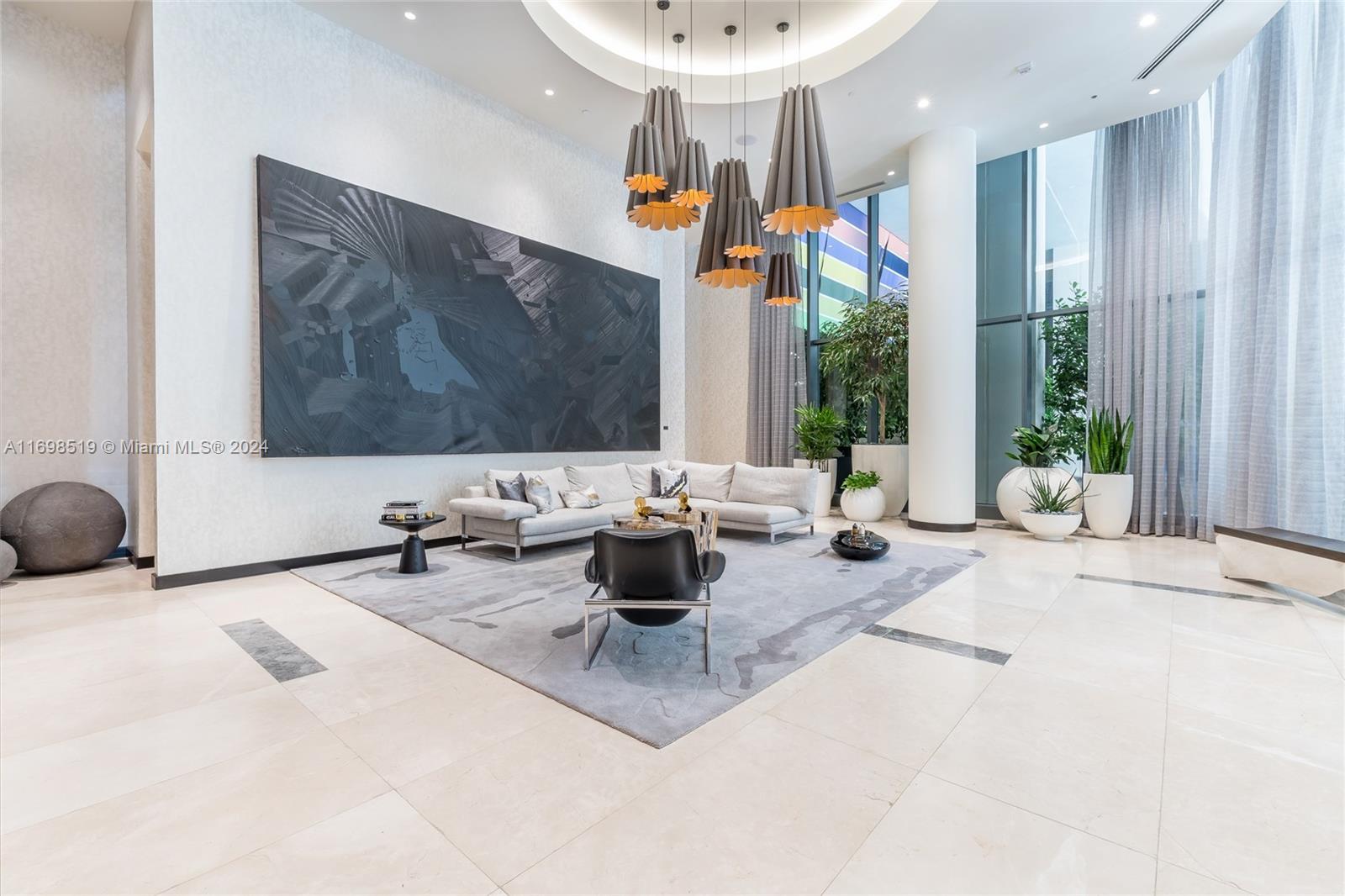 55 SW 9th St #2303, Miami FL 33130
