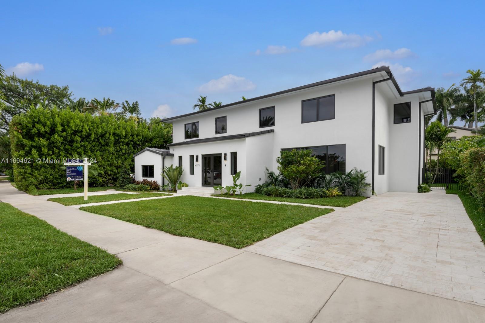 4575 N Bay Rd, Miami Beach, Florida image 3