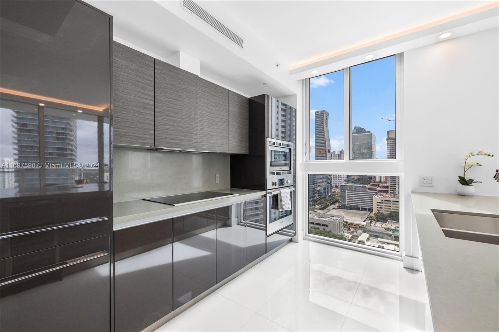 1080 Brickell Ave #2301, Miami, Florida image 17