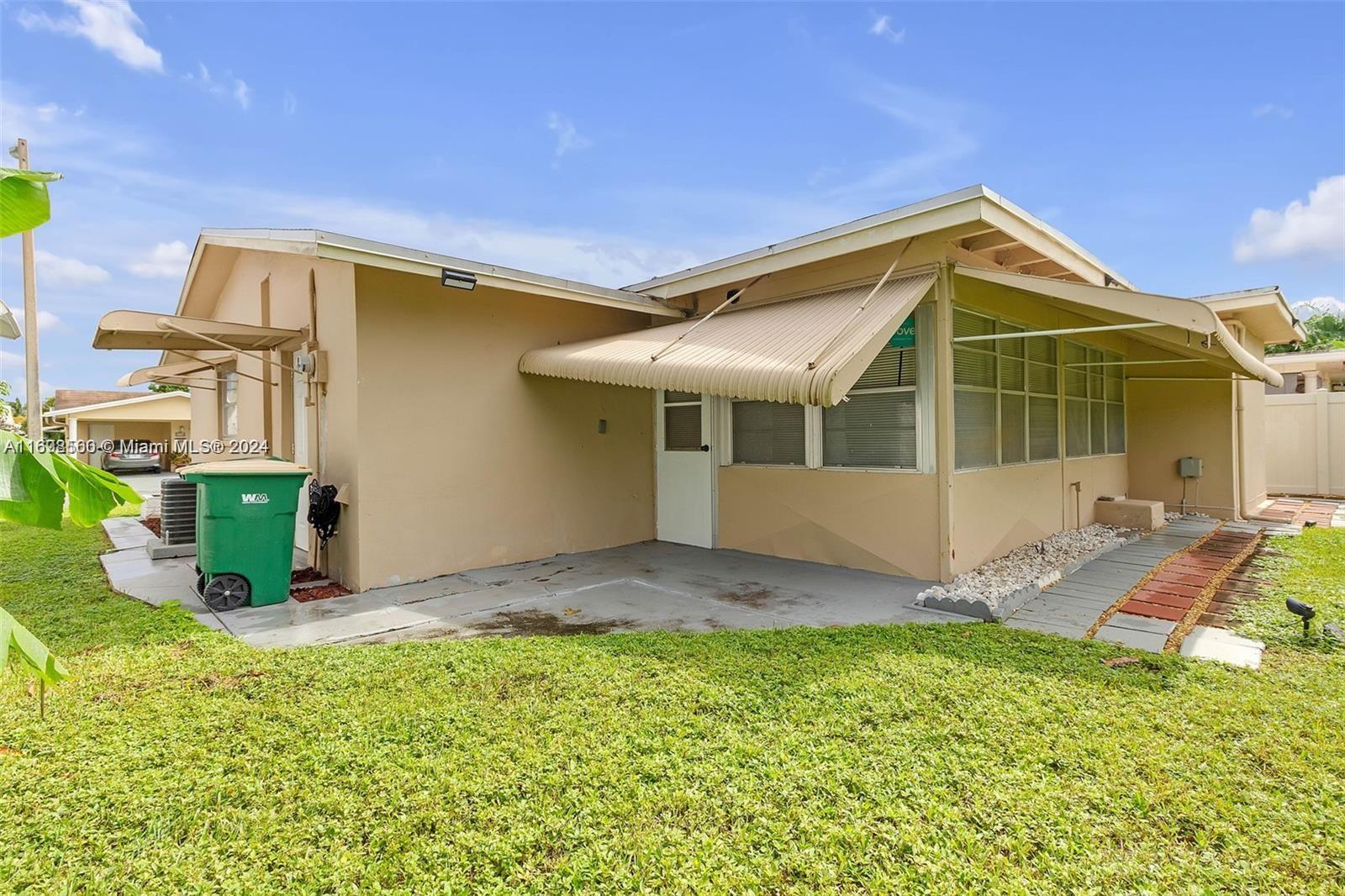 4710 NW 49th Pl, Tamarac, Florida image 30