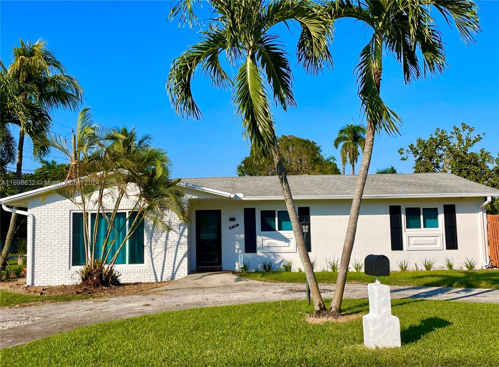 2809 SW 46th St, Dania Beach, Florida image 1