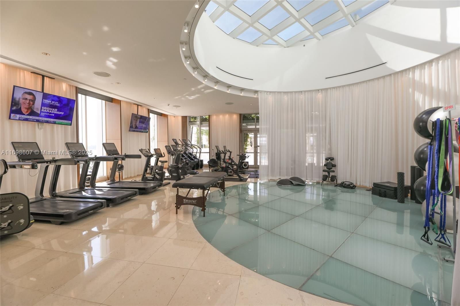 450 Alton Rd #2008, Miami Beach FL 33139
